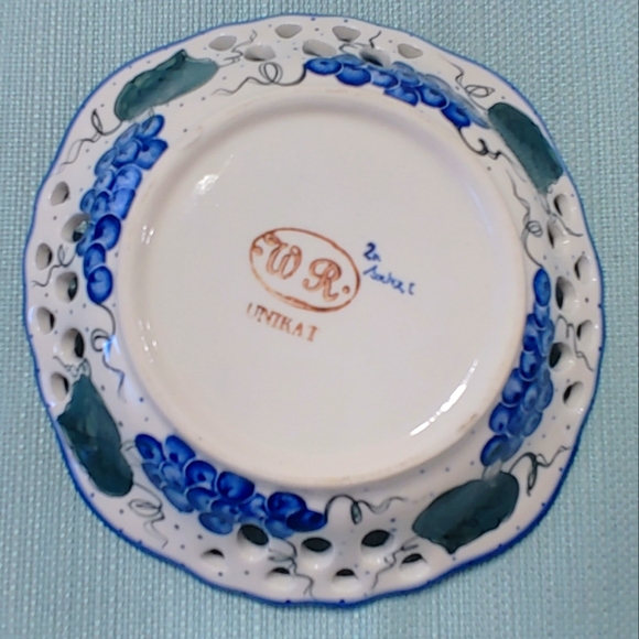 WR Unikat Grape Vines Bowl with holes - Picture 2 of 4